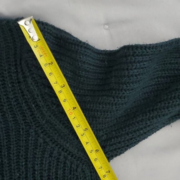 Hunter Green Ring Neck Strappy Front Knit  Sweater- S - Picture 12 of 12